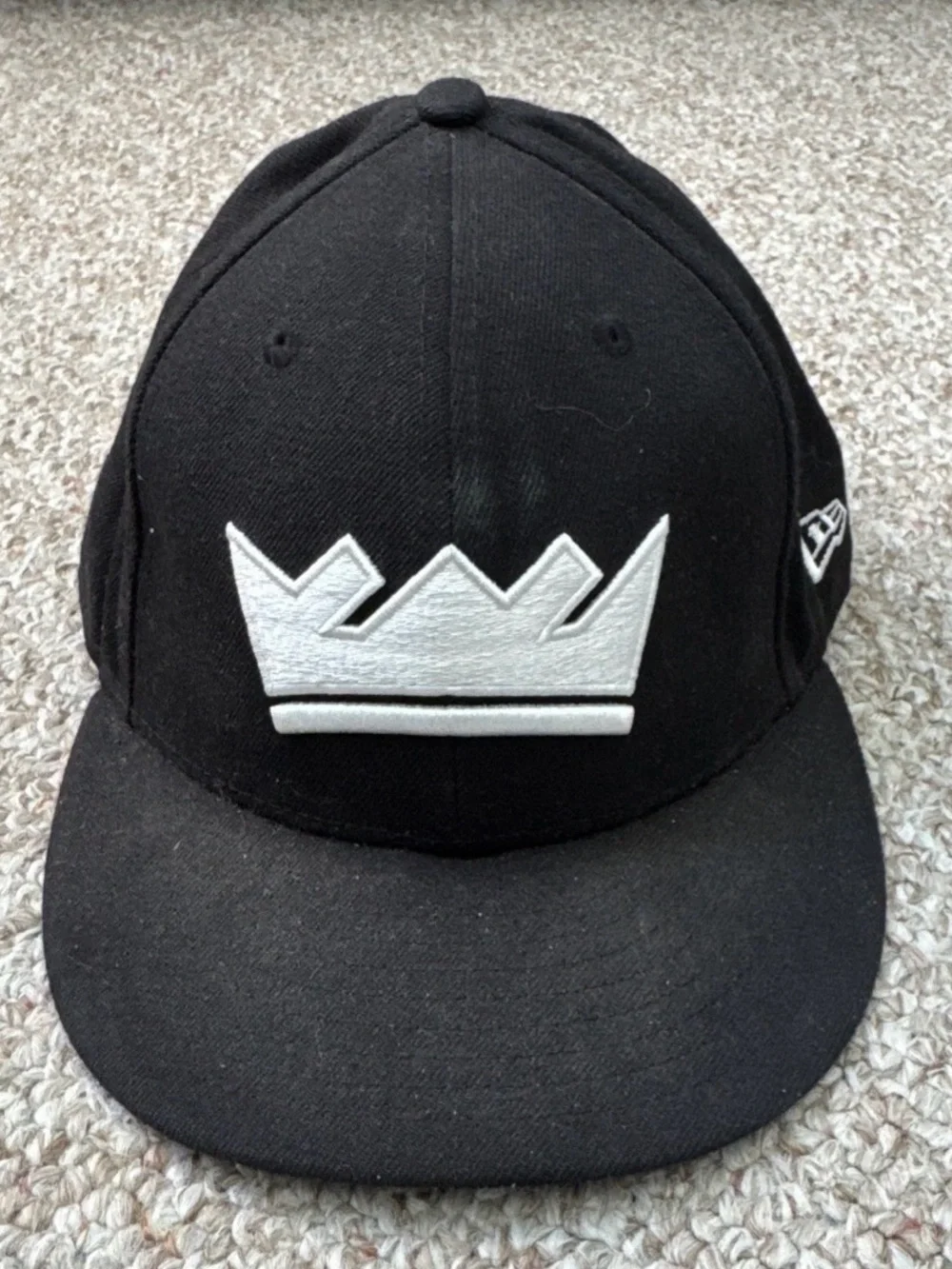 NBA Sacramento Kings 59FIFTY Black White Crown Hat Size 7 3/4
